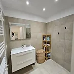 Apartment Chez Emma, Le Luxe En Bord De By Monarca