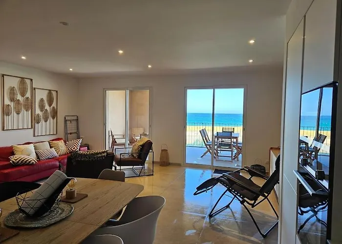 Chez Emma, Le Luxe En Bord De By Monarca Saint-Florent (Corsica)