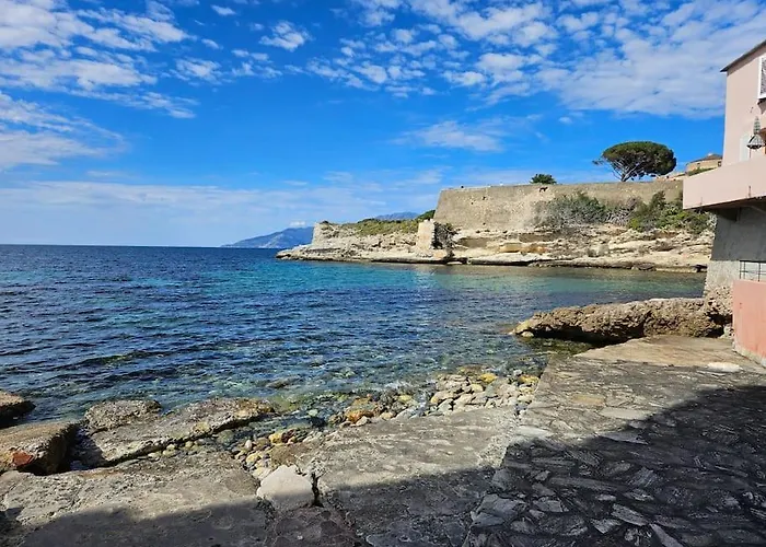 Chez Emma, Le Luxe En Bord De By Monarca * Saint-Florent (Corsica)